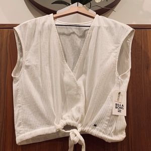 NWT Billabong "Heartstrings" Top